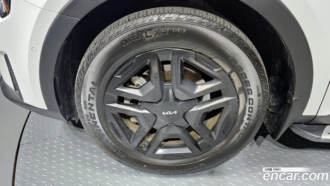 Kia Sorento — фото 8