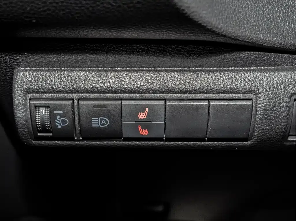 Toyota Corolla 2022 из CN, фото 10