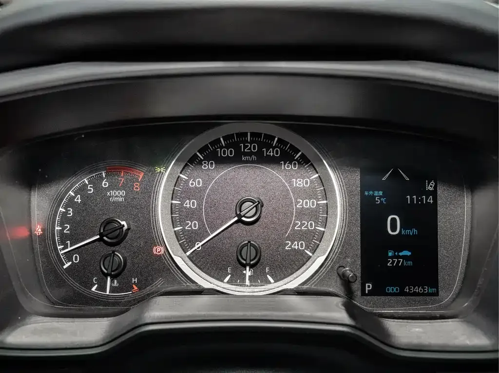 Toyota Corolla 2022 из CN, фото 9