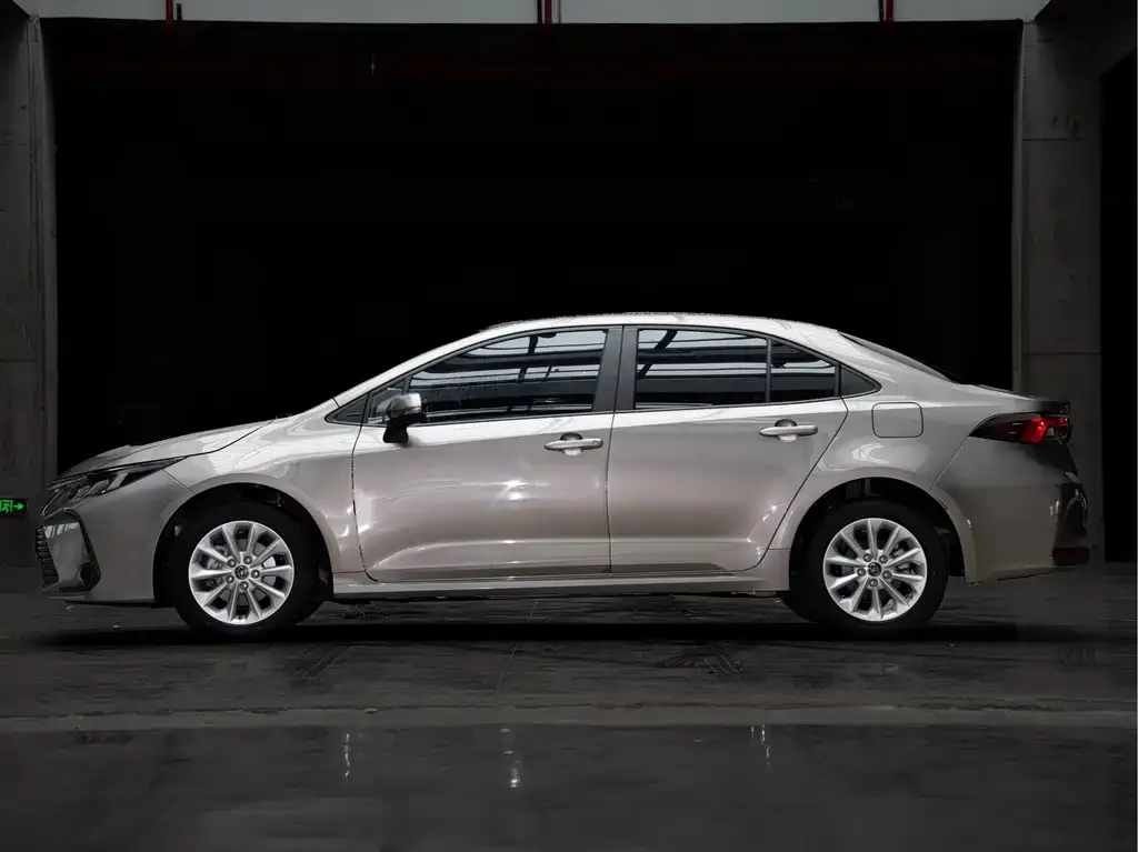 Toyota Corolla 2022 из CN, фото 6