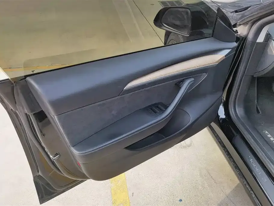 Tesla Model 3 2021 из CN, фото 8