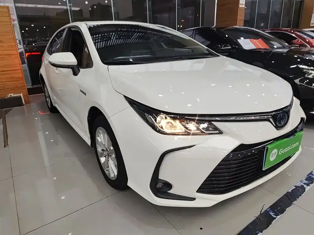 Toyota Corolla 2021 из CN, фото 10