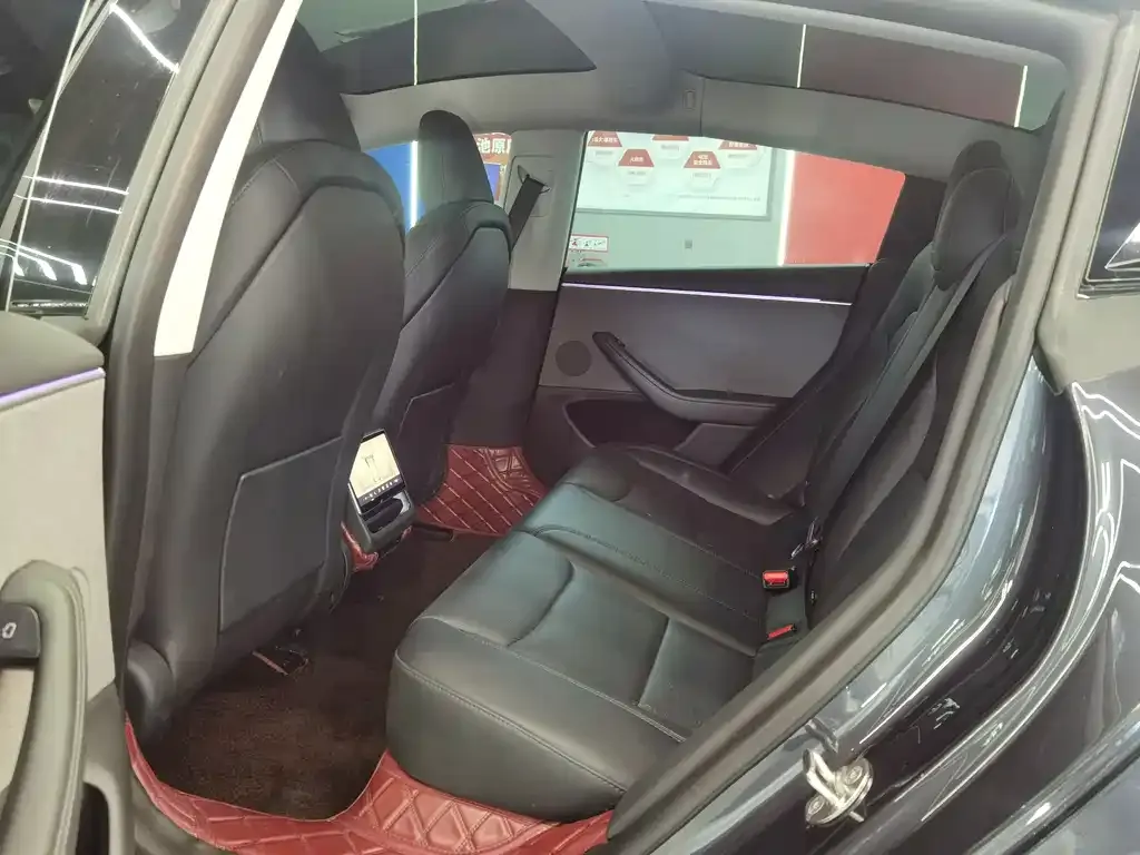Tesla Model 3 2024 из CN, фото 2
