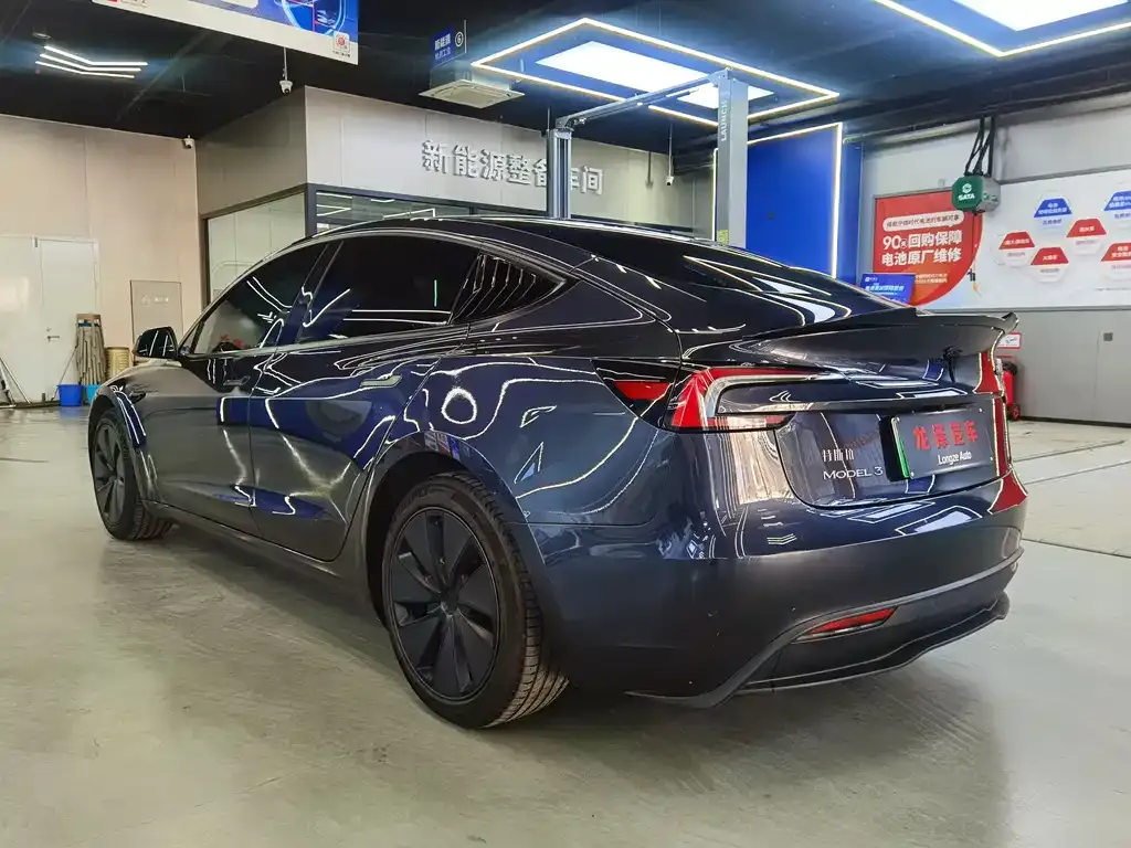 Tesla Model 3 2024 из CN, фото 10