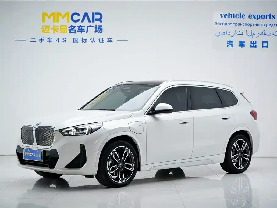 BMW iX1 2024 из CN, фото 9