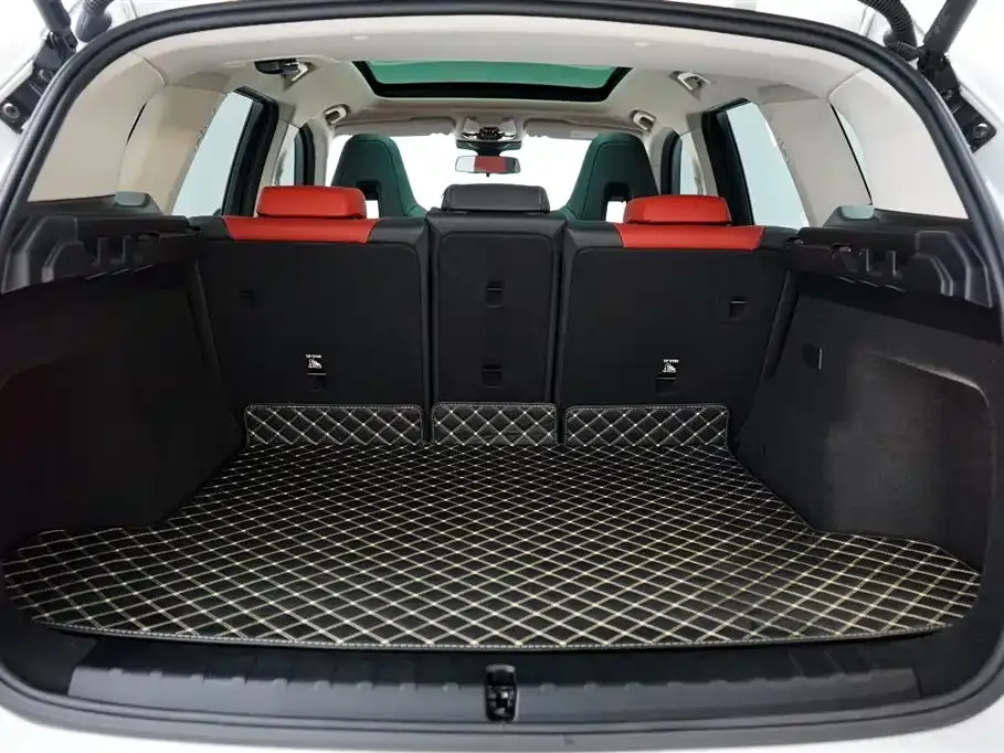 BMW iX1 2024 из CN, фото 10