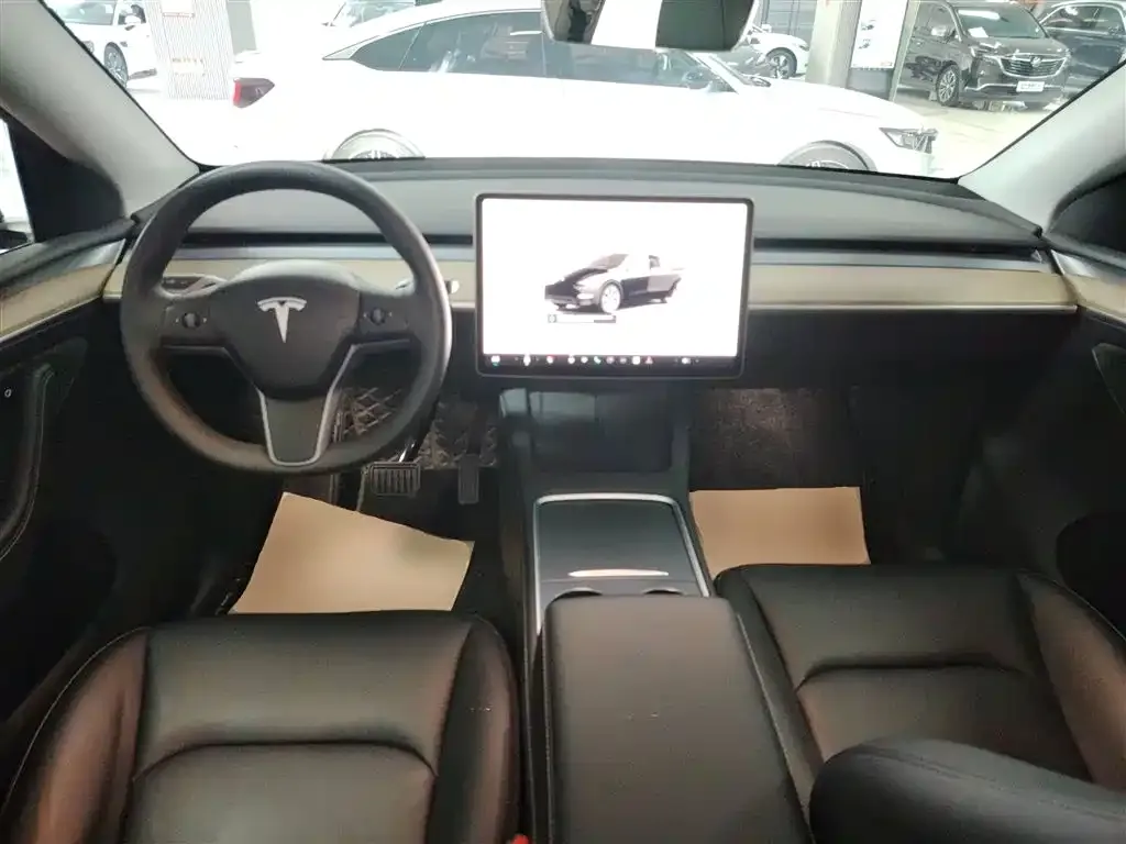 Tesla Model Y 2023 из CN, фото 4