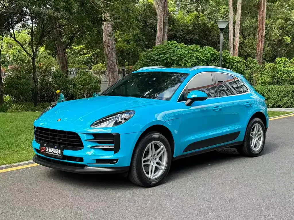 Porsche Macan — фото 1