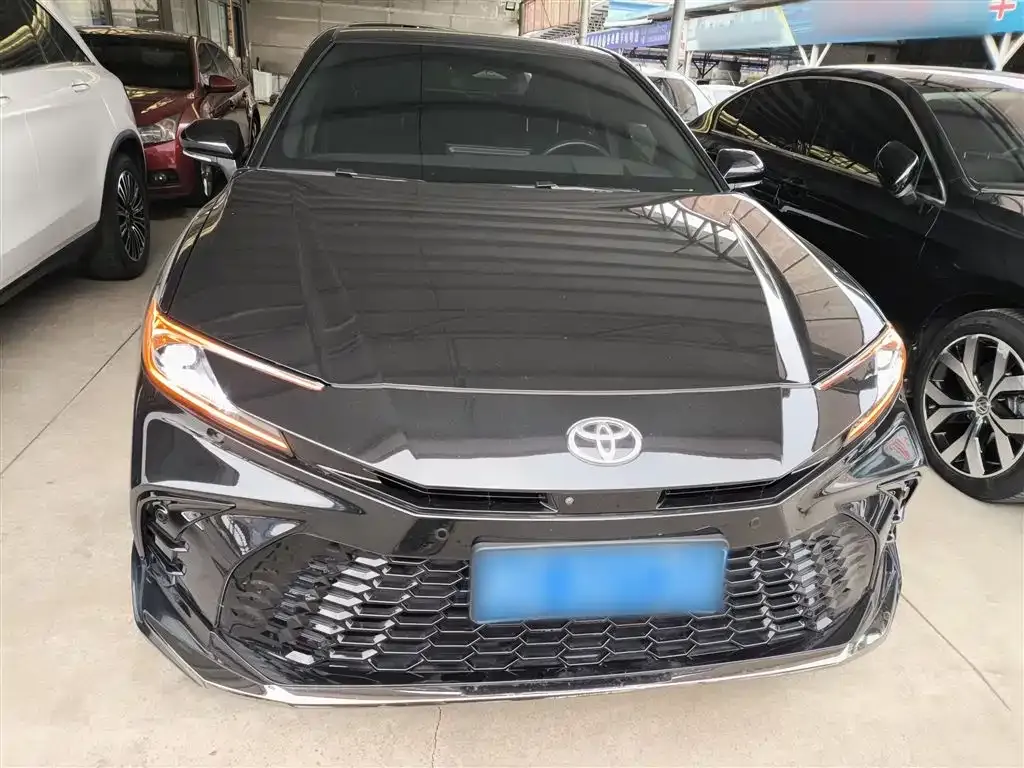 Toyota Camry 2024 из CN, фото 6