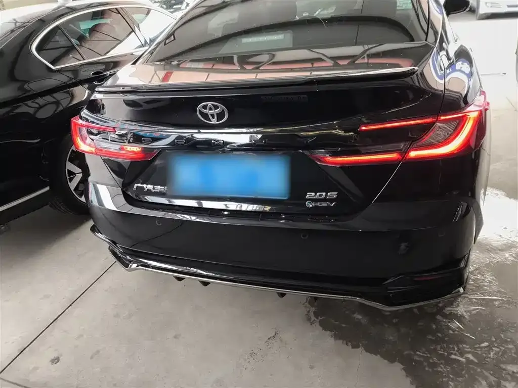 Toyota Camry 2024 из CN, фото 4