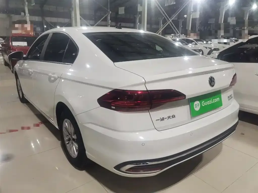 Volkswagen Bora 2024 из CN, фото 3