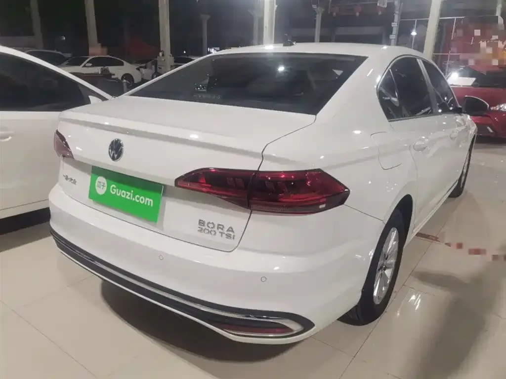 Volkswagen Bora 2024 из CN, фото 10