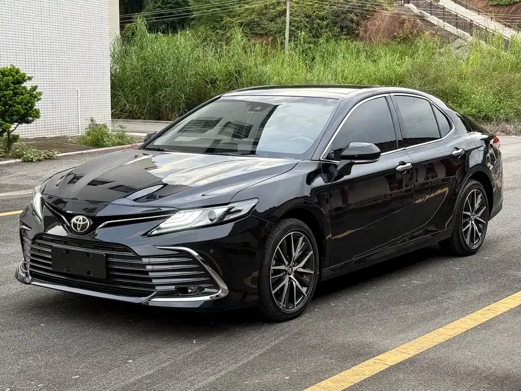 Toyota Camry 2022 из CN, фото 1