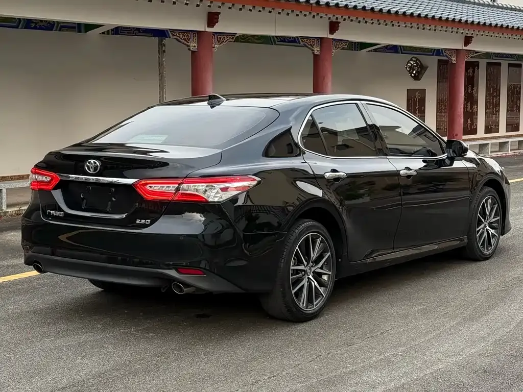 Toyota Camry 2022 из CN, фото 3