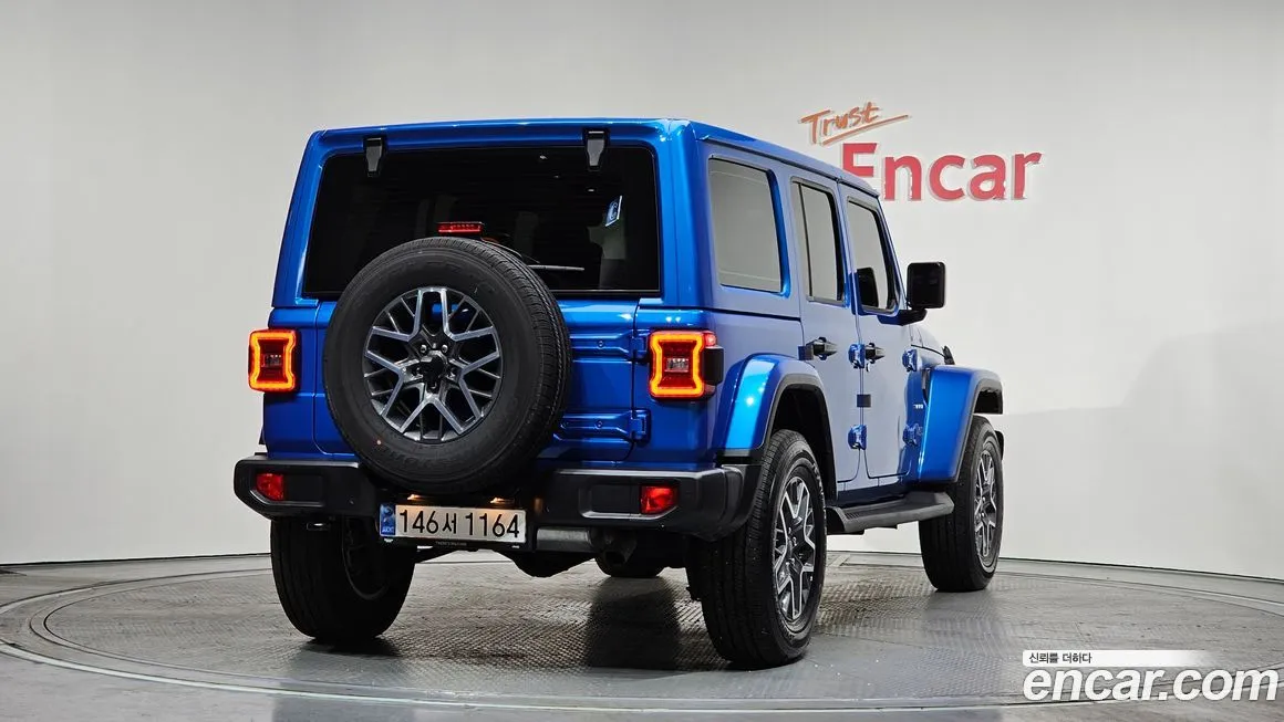 Jeep Wrangler 2024 из KR, фото 7