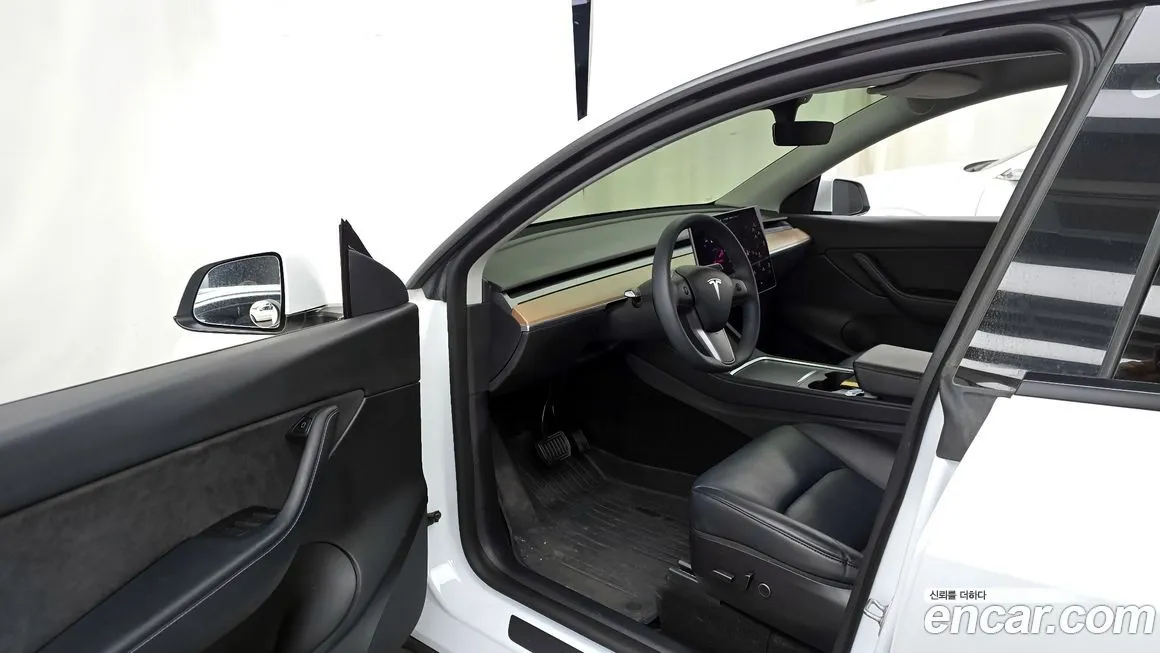 Tesla Model Y 2022 из KR, фото 8