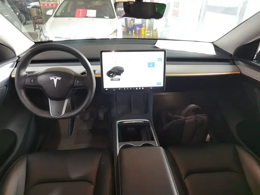 Tesla Model Y 2024 из CN, фото 5