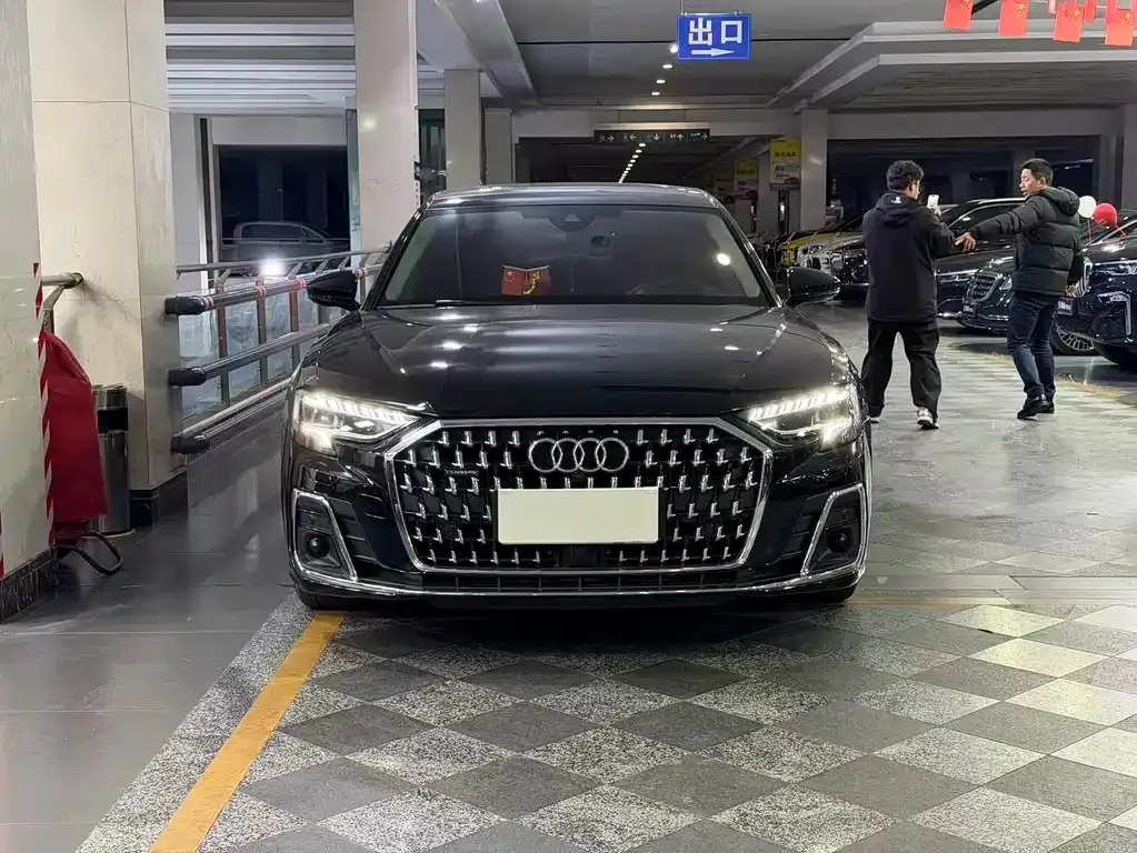 Audi A8 2022 из CN, фото 10