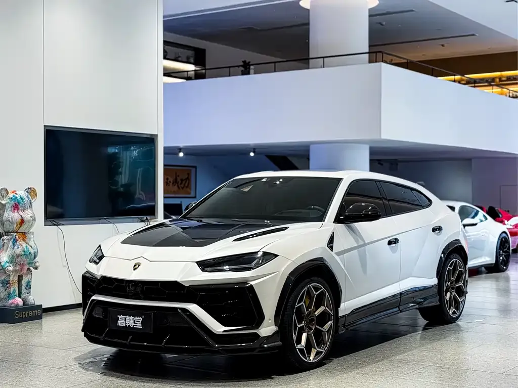 Lamborghini Urus 2022 из CN, фото 1