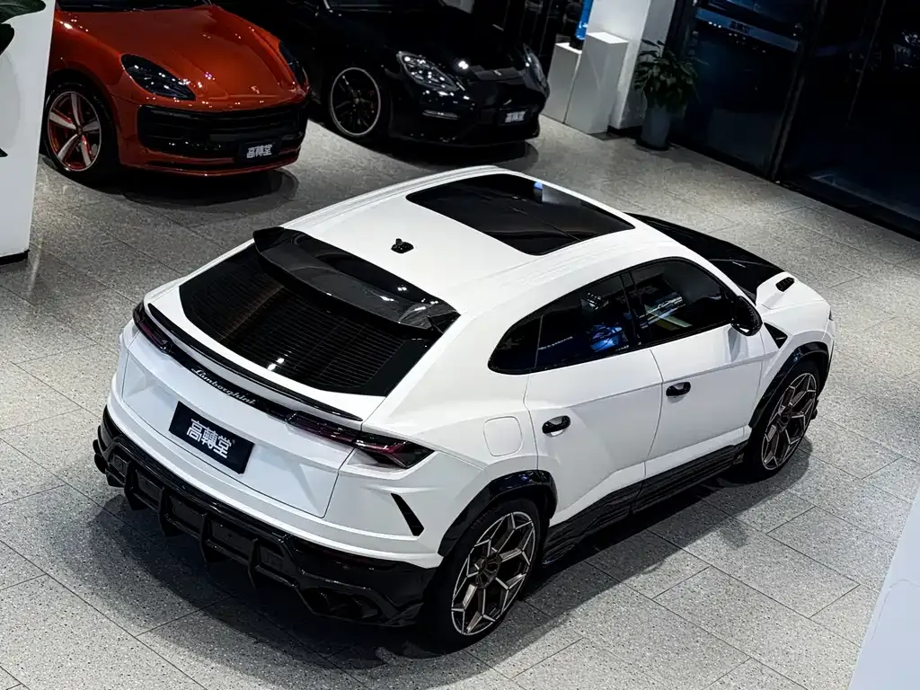 Lamborghini Urus 2022 из CN, фото 8
