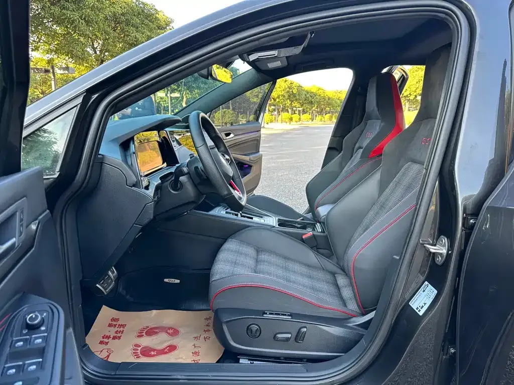 Volkswagen Golf GTI 2022 из CN, фото 6
