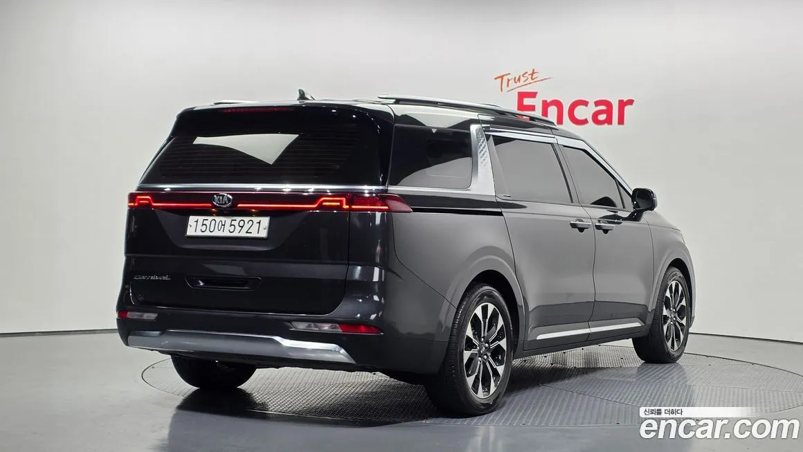 Kia Carnival 2021 из KR, фото 2
