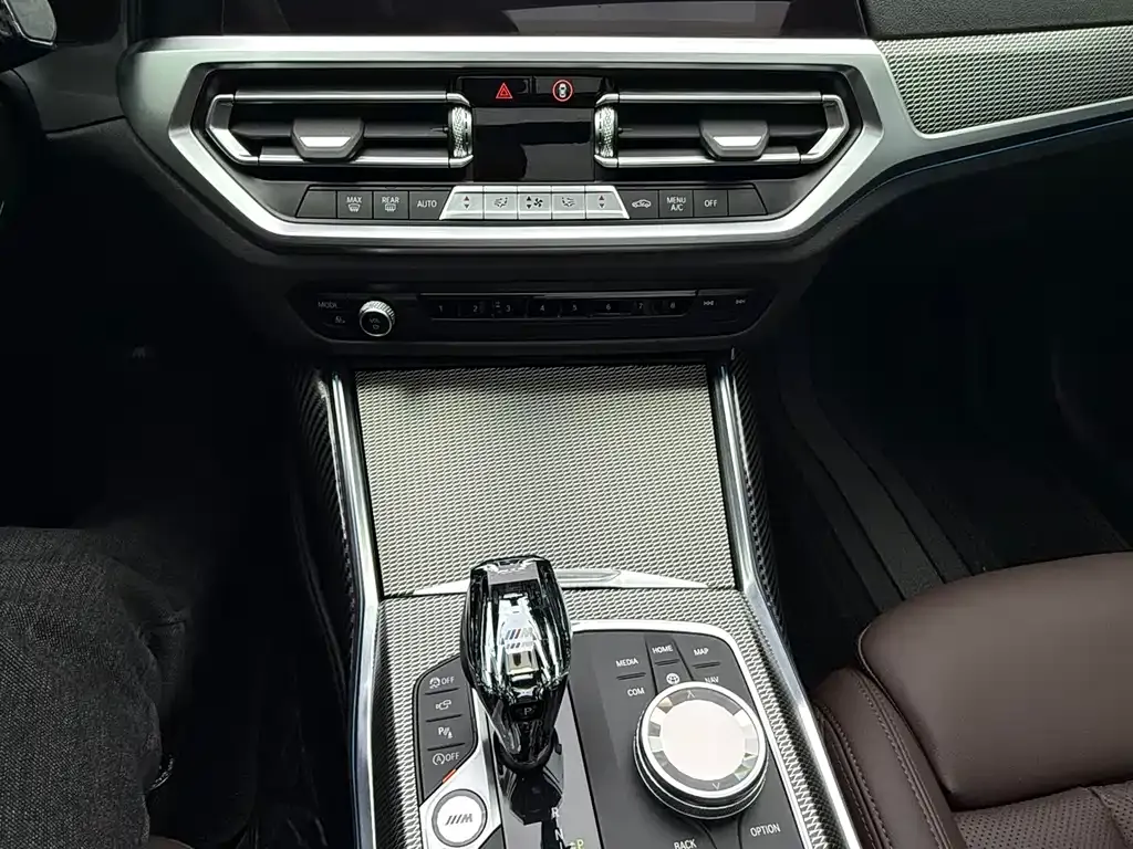 BMW 3 Series 2022 из CN, фото 8