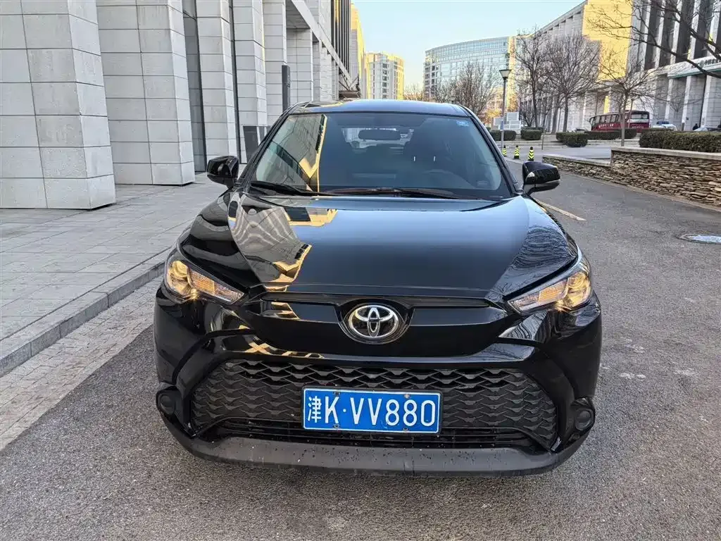 Toyota Frontlander 2023 из CN, фото 4