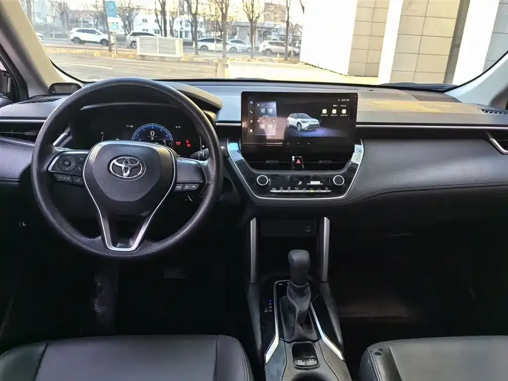 Toyota Frontlander 2023 из CN, фото 5