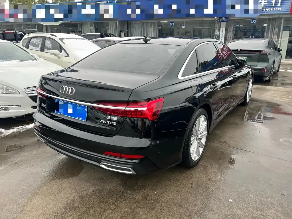 Audi A6L 2021 из CN, фото 8