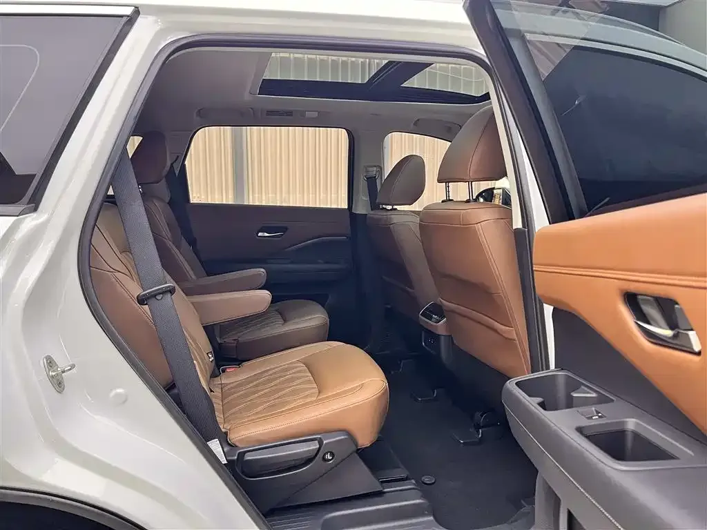 Nissan Teramont 2024 из CN, фото 2