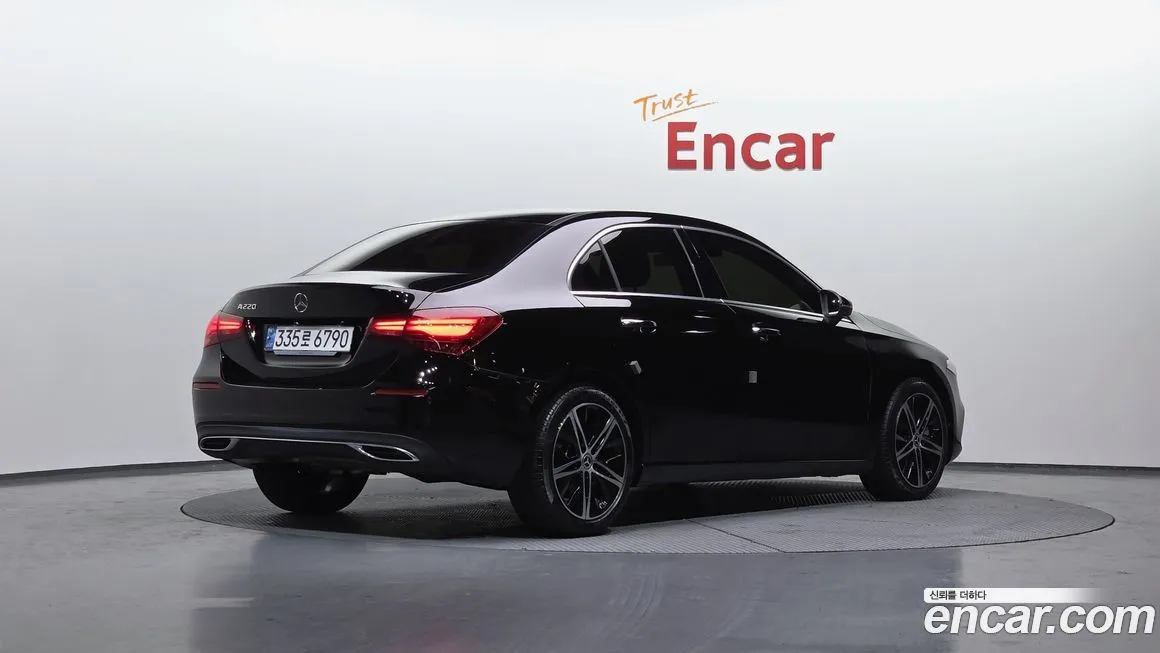 Mercedes-Benz A-Class — фото 4