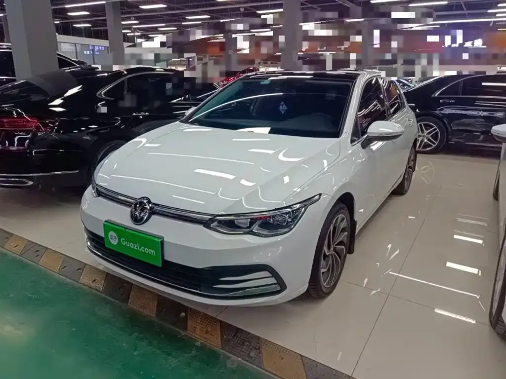 Volkswagen Golf 2022 из CN, фото 1