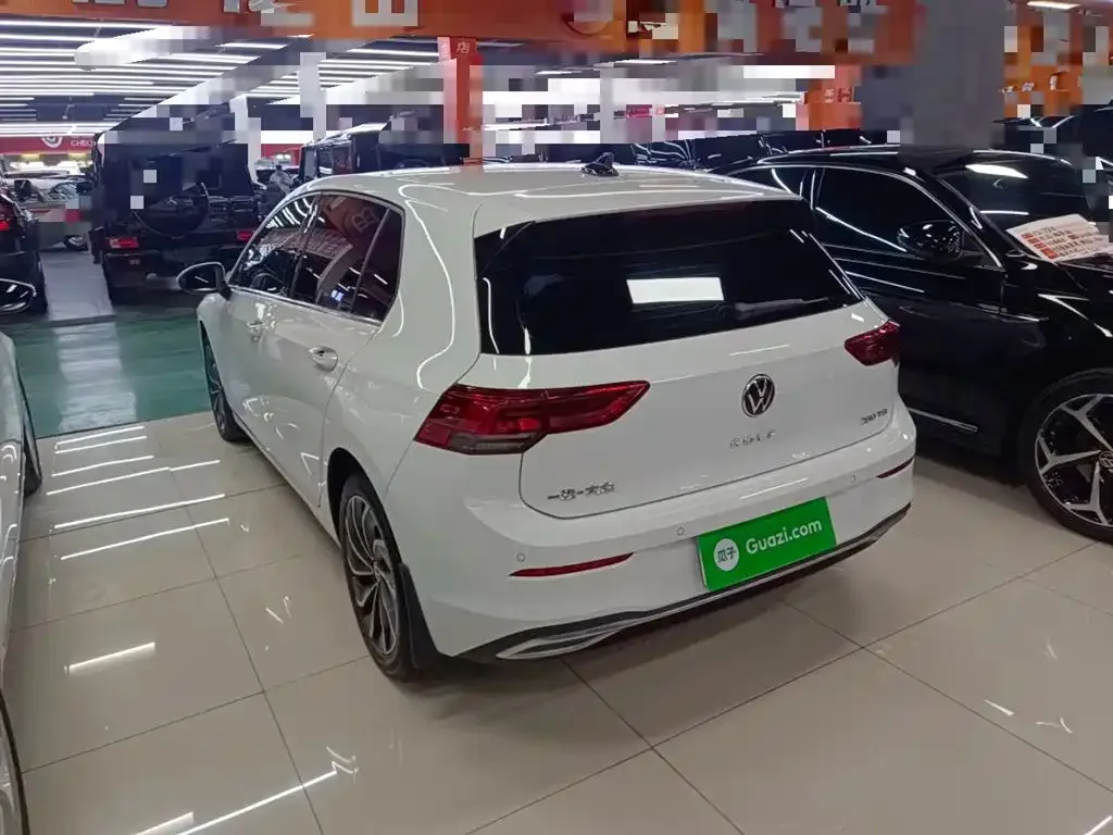 Volkswagen Golf 2022 из CN, фото 9