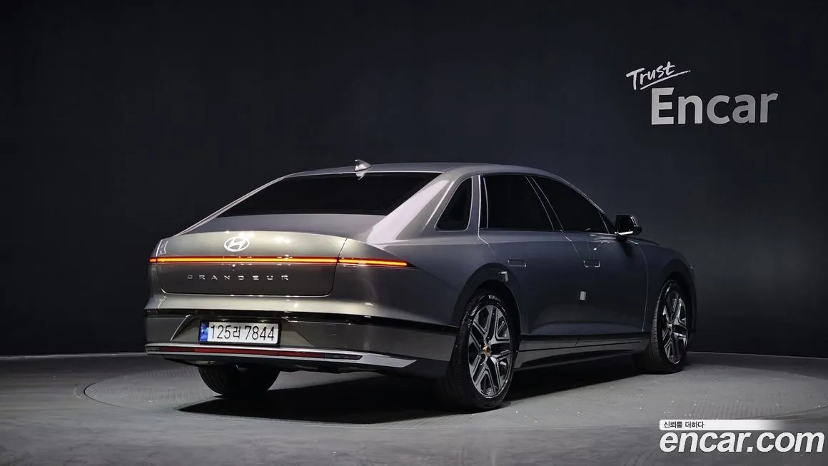 Hyundai Grandeur 2023 из KR, фото 4
