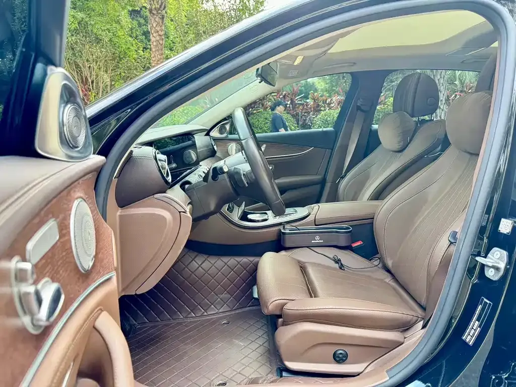 Mercedes-Benz E-Class 2022 из CN, фото 3