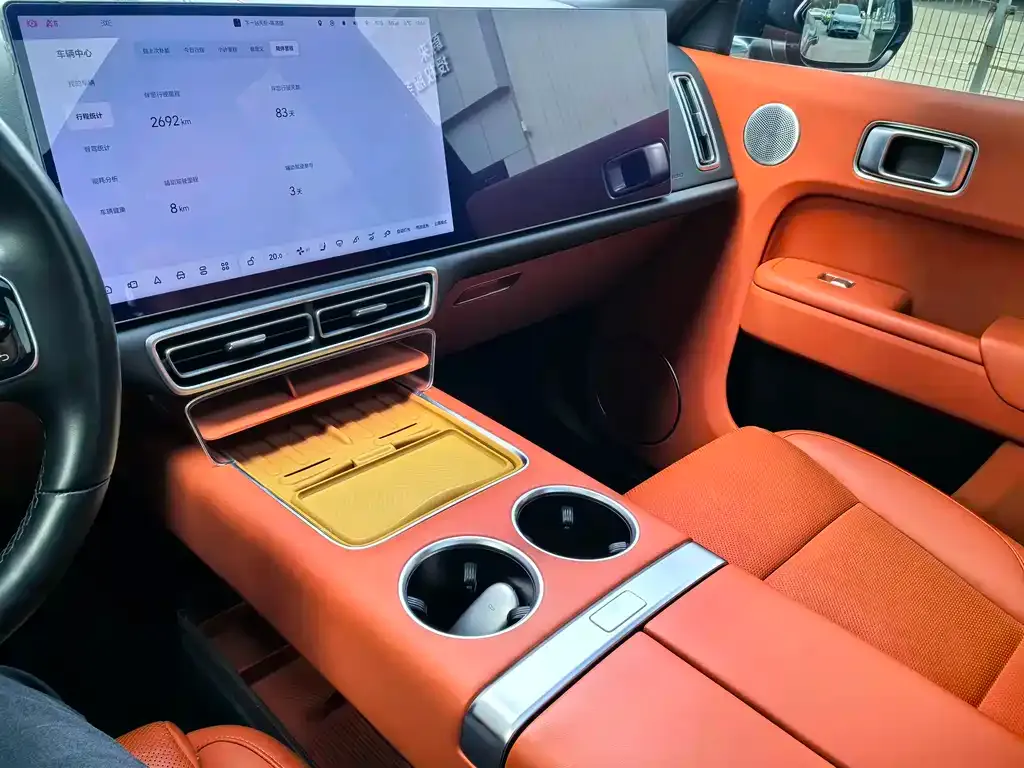 Li Auto L8 2023 из CN, фото 4
