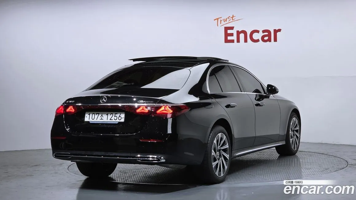 Mercedes-Benz E-Class 2024 из KR, фото 6