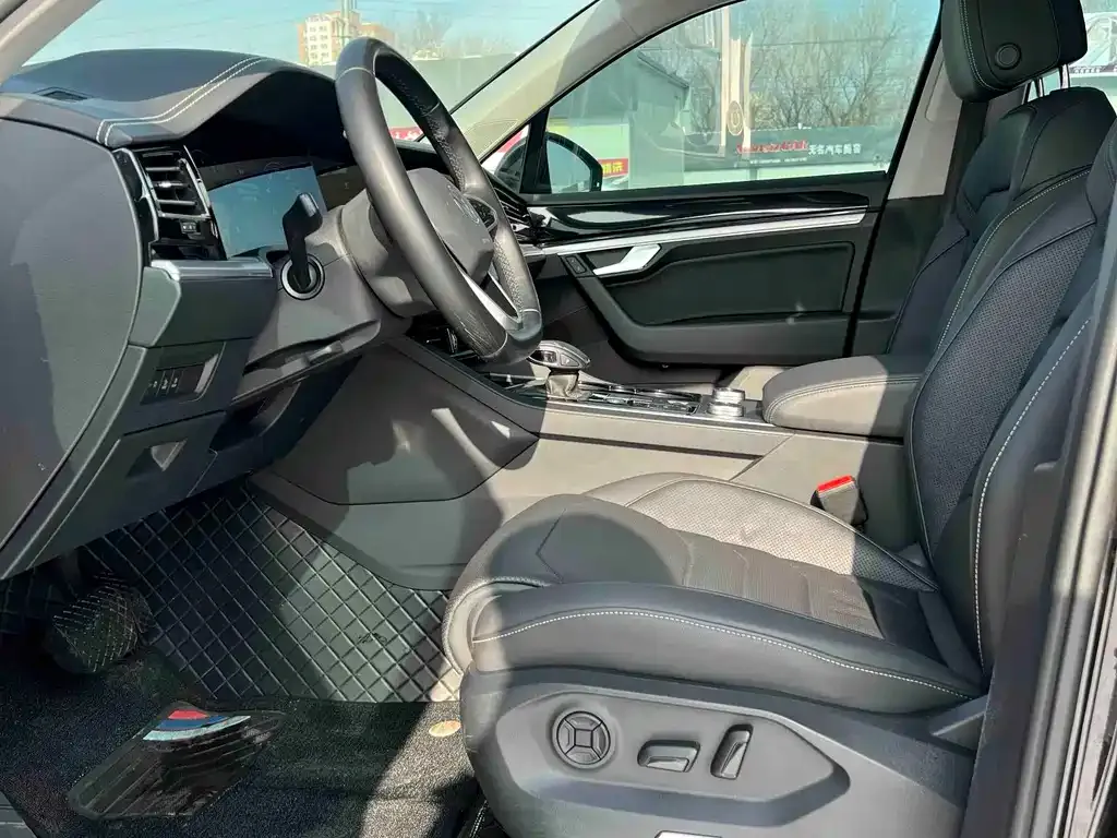 Volkswagen Touareg 2021 из CN, фото 3