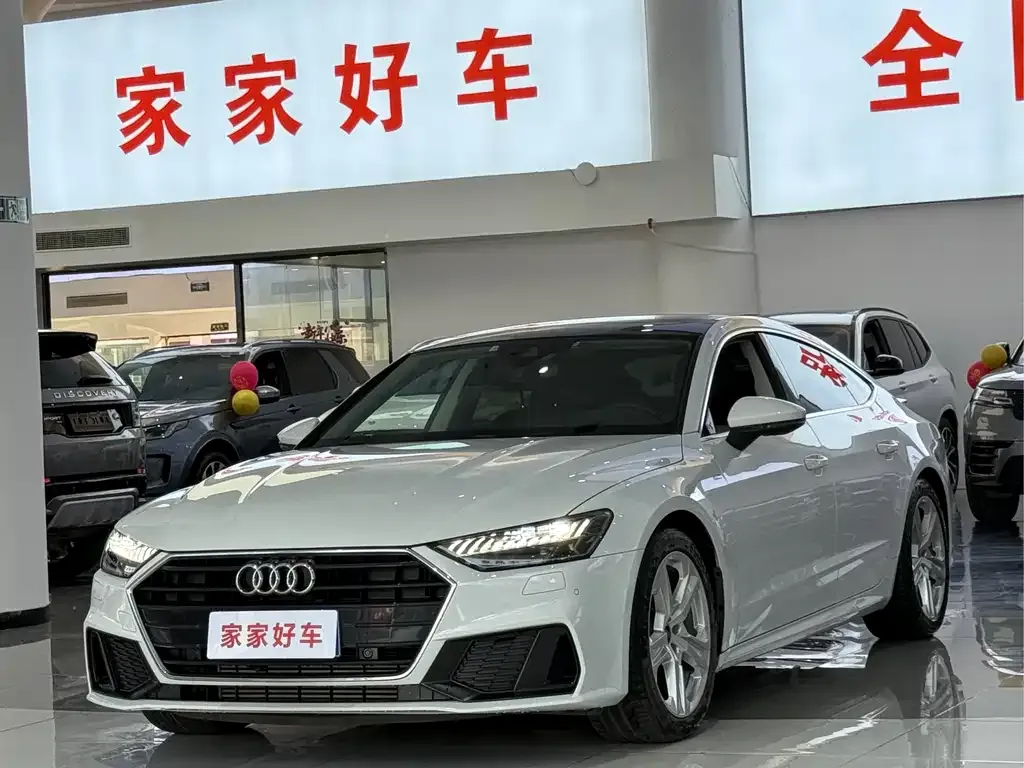 Audi A7 2021 из CN, фото 1