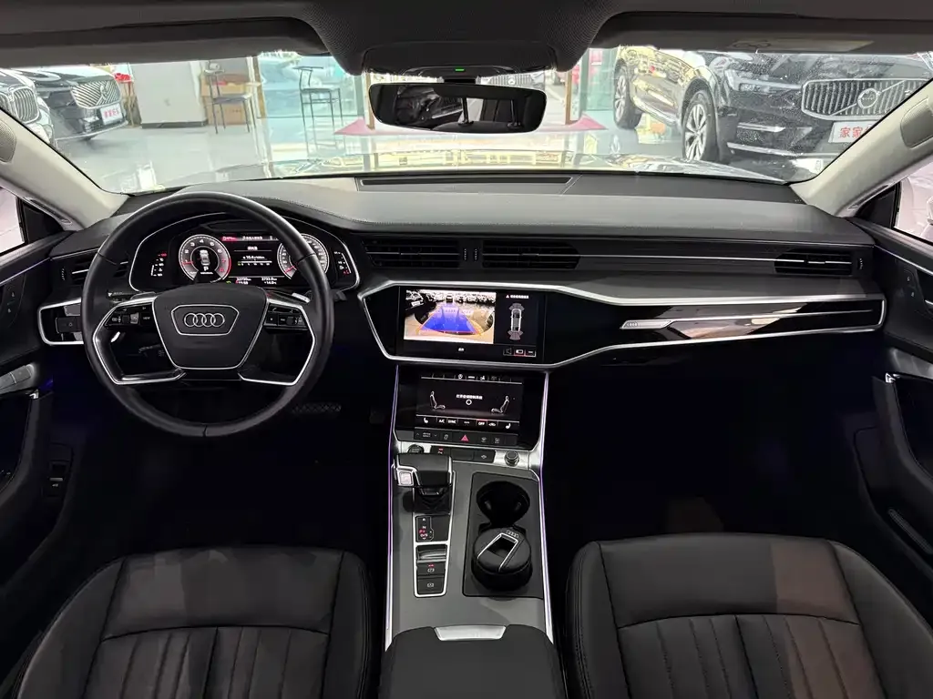 Audi A7 2021 из CN, фото 3