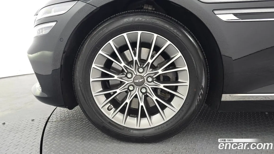 Genesis G80 — фото 10