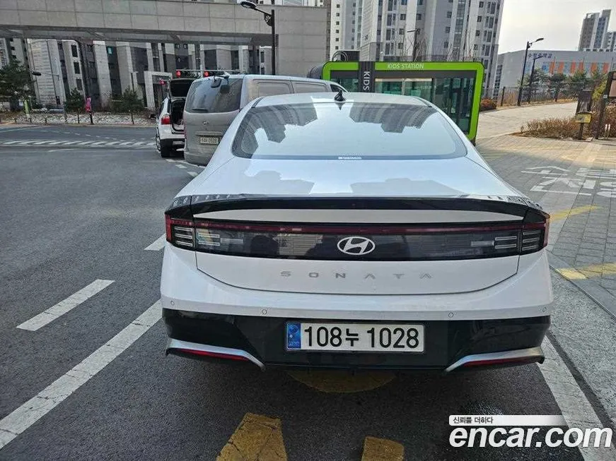 Hyundai Sonata 2024 из KR, фото 8