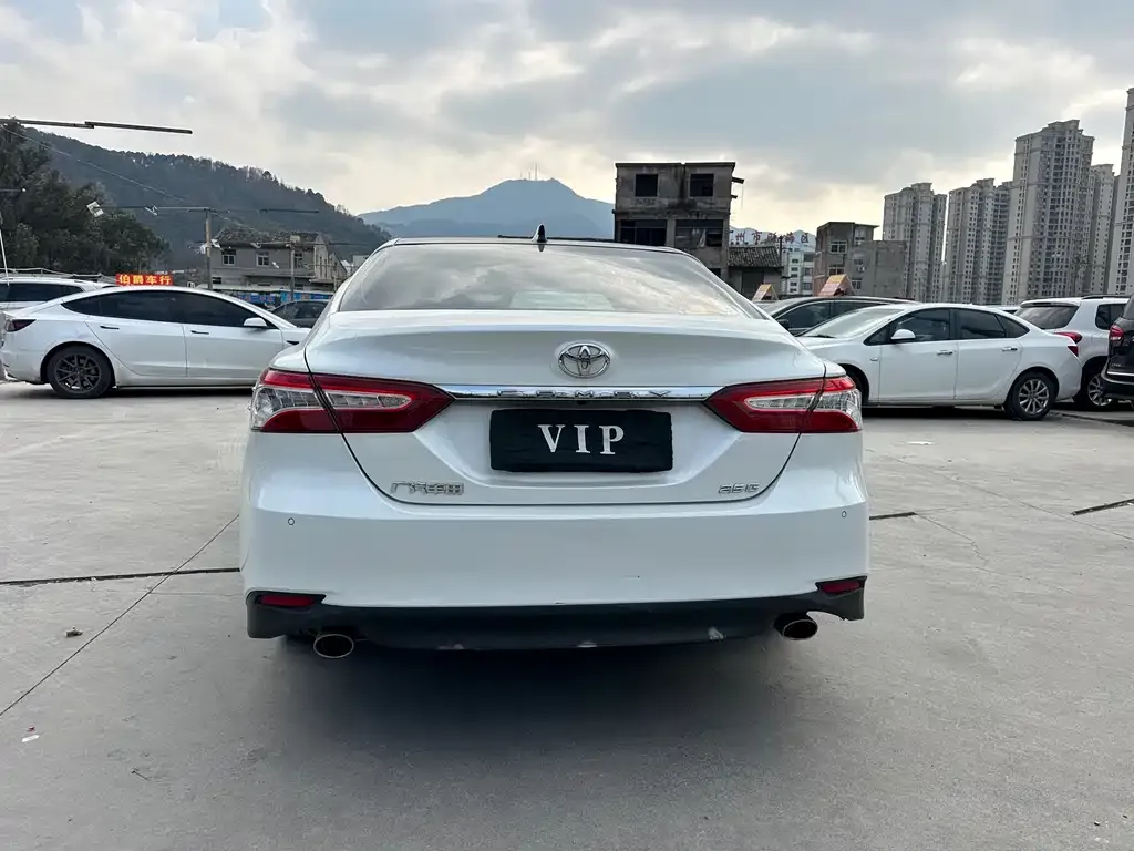 Toyota Camry 2023 из CN, фото 7