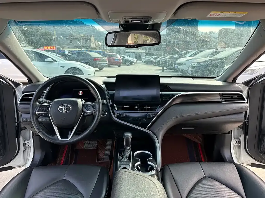 Toyota Camry 2023 из CN, фото 8