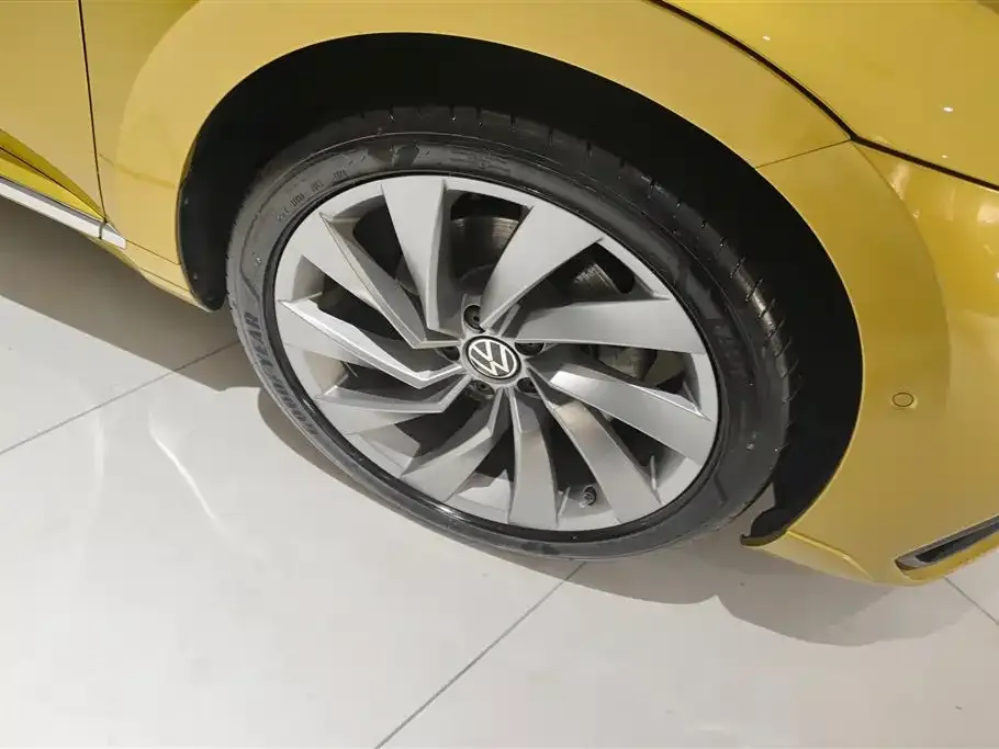 Volkswagen CC 2022 из CN, фото 2