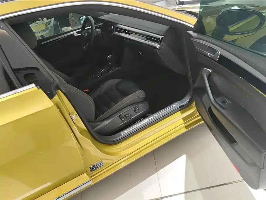 Volkswagen CC 2022 из CN, фото 5