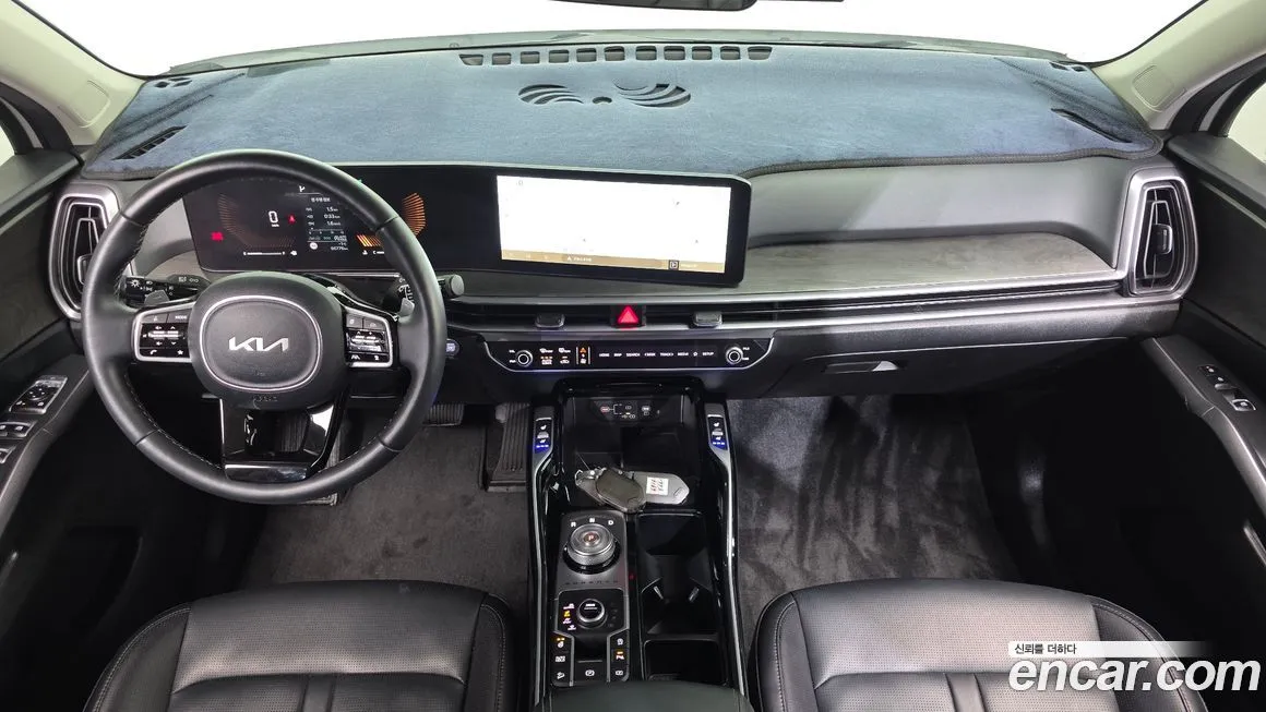 Kia Sorento — фото 8