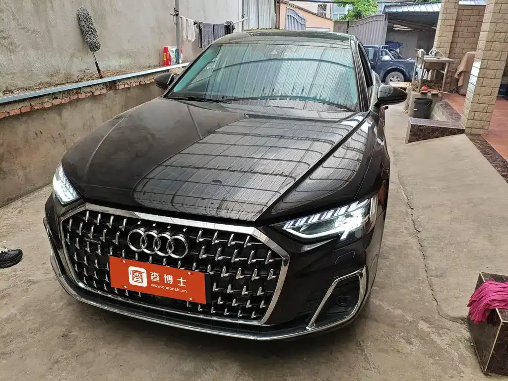Audi A8 2022 из CN, фото 1
