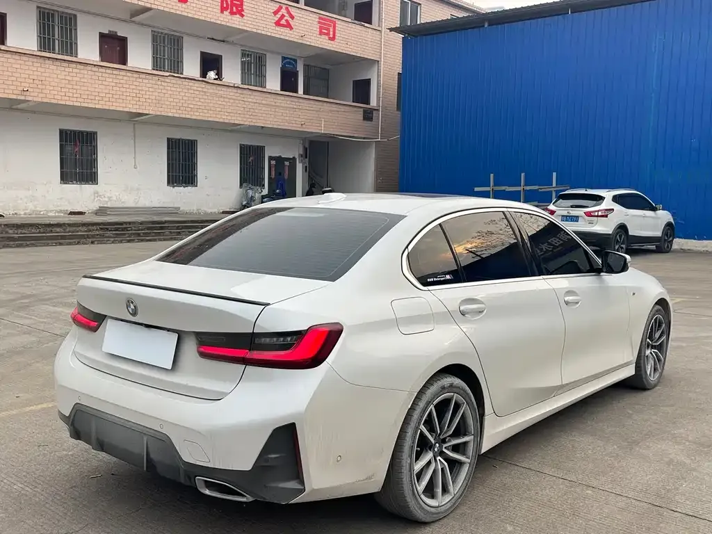 BMW 3 Series 2024 из CN, фото 5